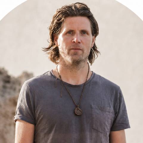 Jonas — Wellness Practitioner